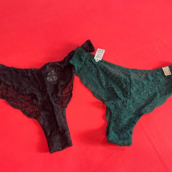Etam French Lace Thongs Black & Green Size M (2 Pack) - Picture 2 of 7